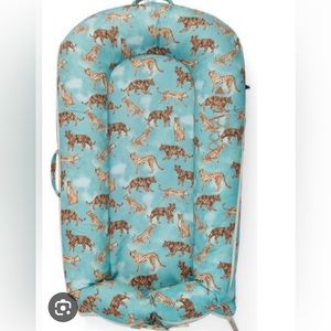 Dock a tot animal print cover